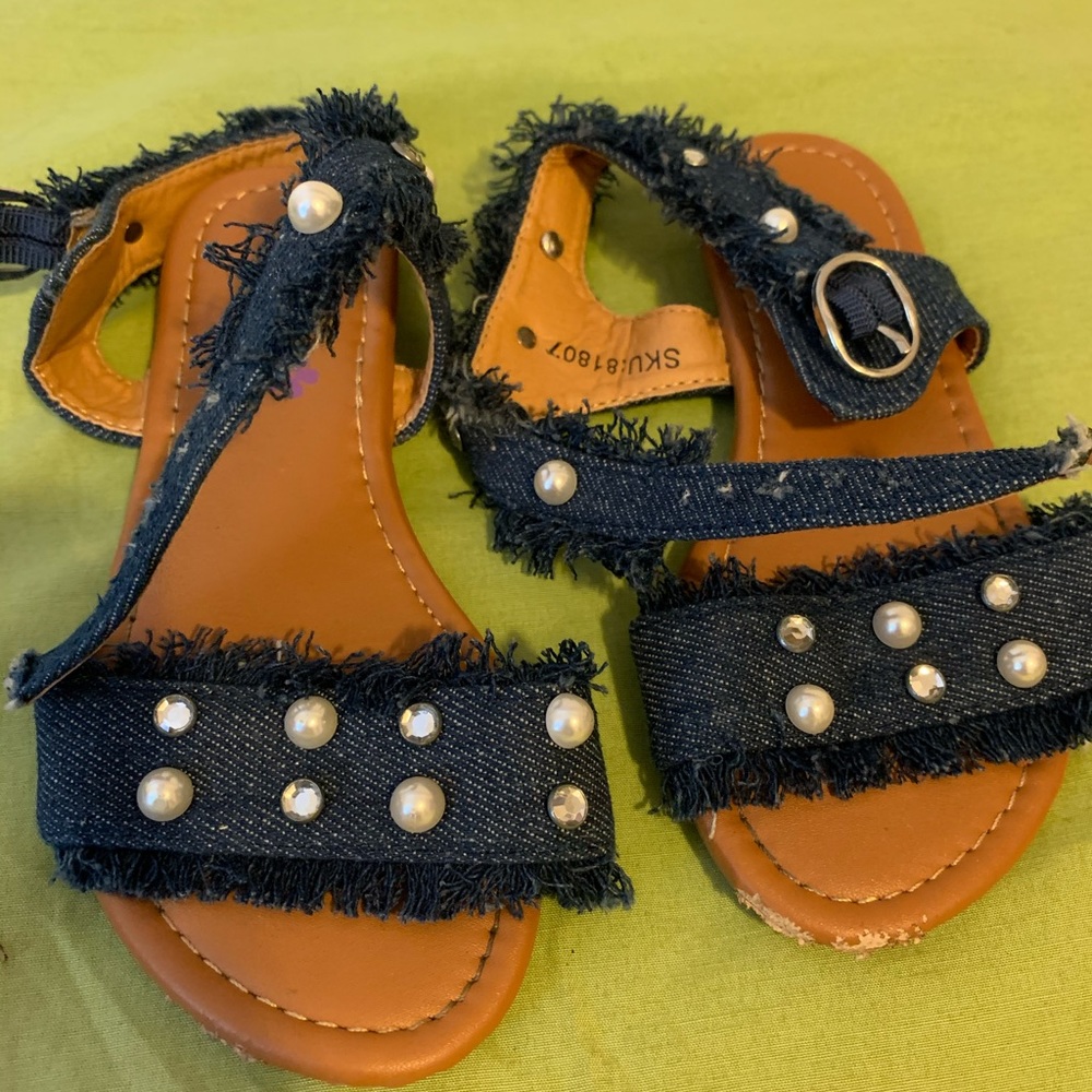 Toddler girl sandals